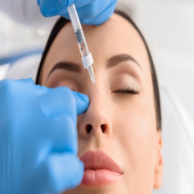 تكلفة عملية تجميل الأنف السائل في الرياض